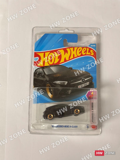 Hot Wheels '19 Mercedes-Benz A-Class (210/250)