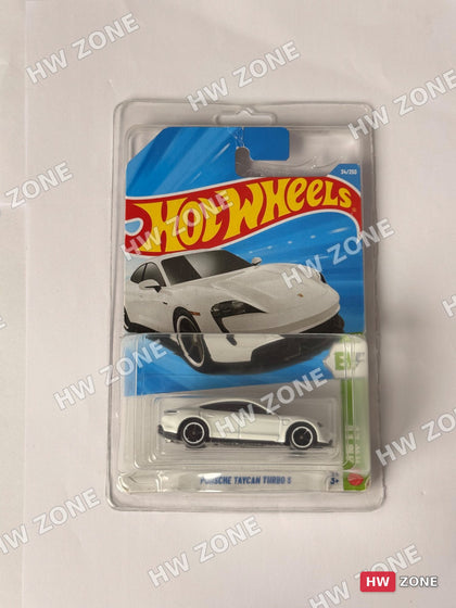 Hot Wheels Porsche Taycan Turbo S (34/250)